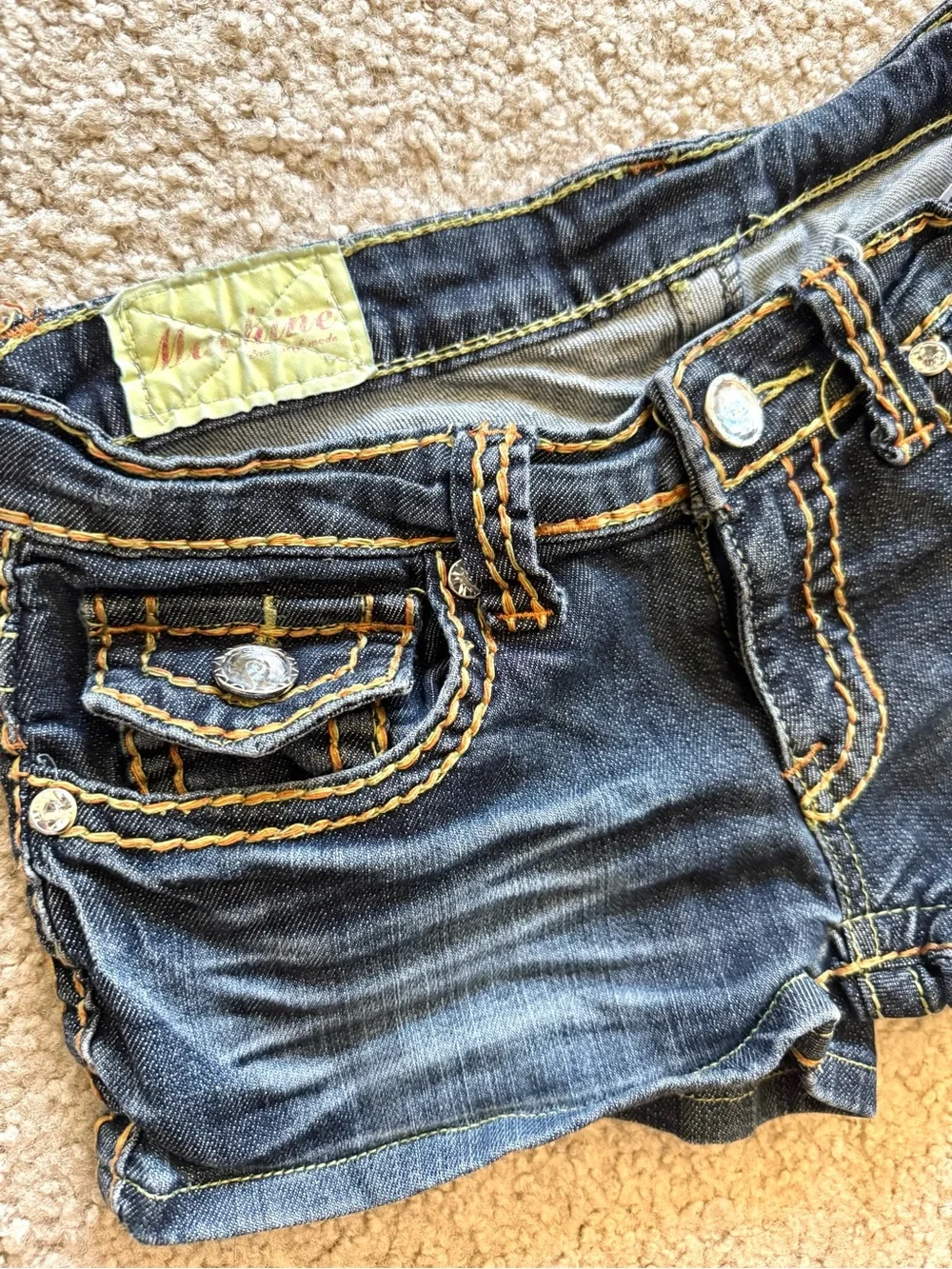 Machine Shorts Low Rise Regular Fit Blue Distressed Women’s Size 26 Y2K - Picture 3 of 4